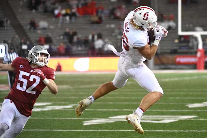 Nov 4, 2023; Pullman, Washington, USA; Stanford Cardinal tight end Sam Roush (86) makes a catch against Washington State Cougars linebacker Kyle Thornton (52) in the second half at Gesa Field at Martin Stadium. Stanford won 10-7. Mandatory Credit: James Snook-USA TODAY Sports